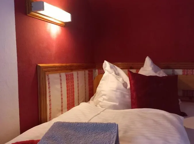 迪莱克特湖畔公寓 * 格伦德尔湖