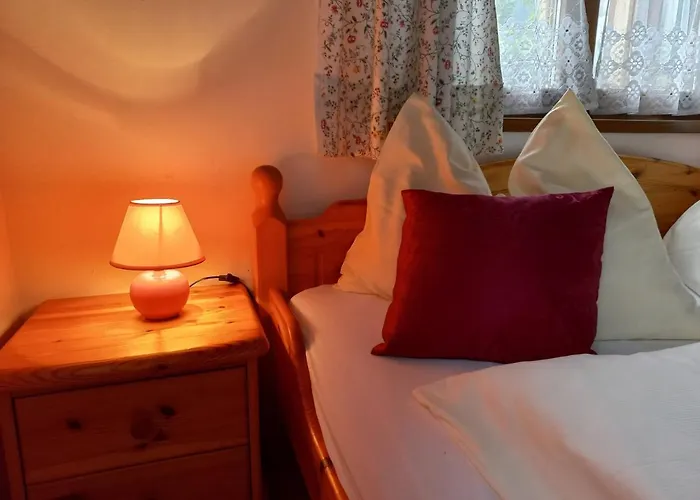 迪莱克特湖畔公寓 公寓 *