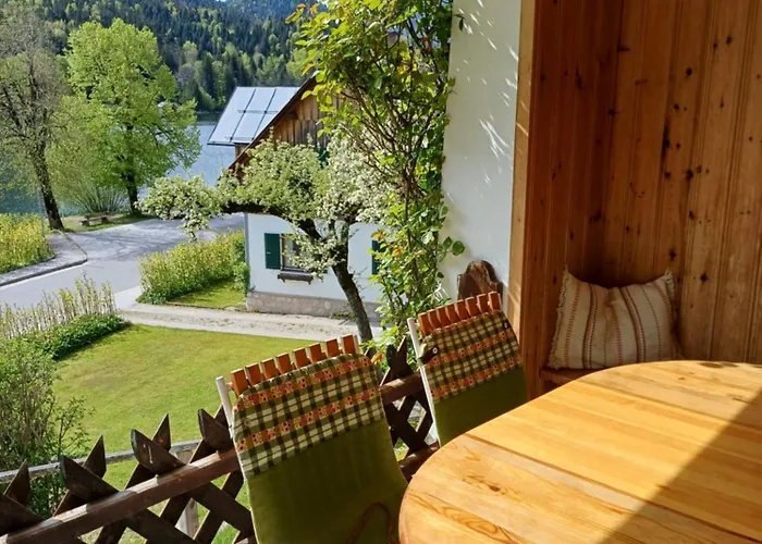 公寓 迪莱克特湖畔公寓 *